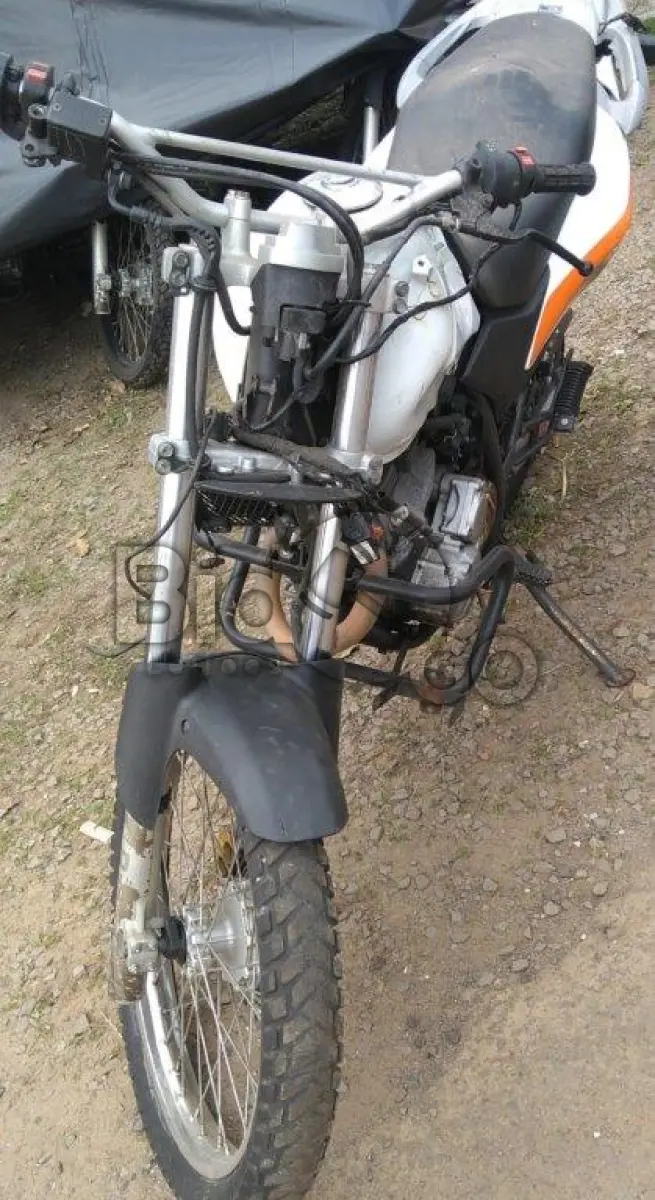 LOTE 024 - Motocicleta HONDA/XRE 300, Ano/modelo: 2012/2012