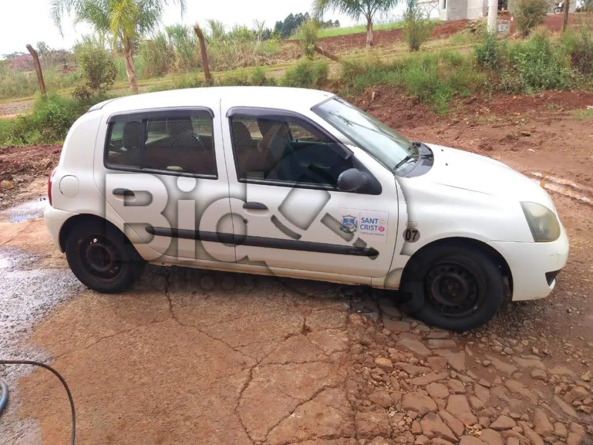 LOTE 002 - RENAULT CLIO - ANO 2007