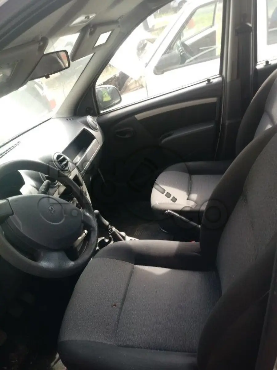 LOTE 002 - Automóvel RENAULT/LOGAN EXP 16, Ano/modelo: 2010/2010