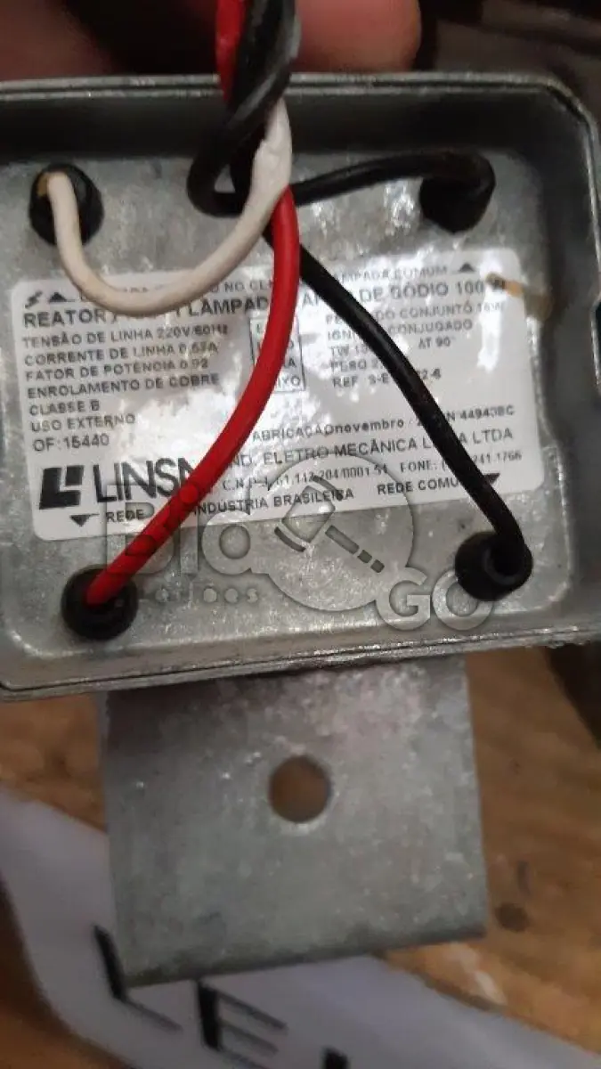 LOTE 028 - MATERIAIS ELÉTRICOS