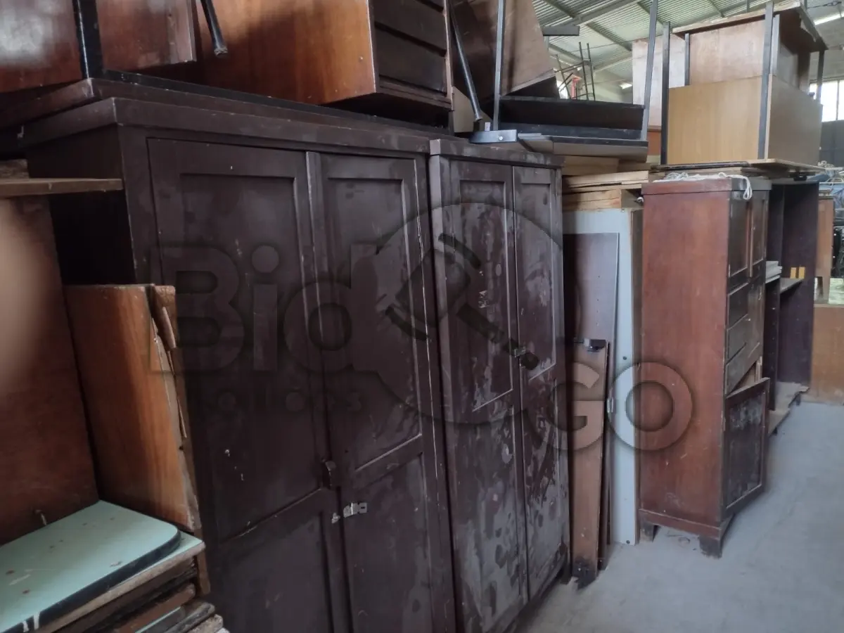 LOTE 033 - SUCATAS DIVERSAS