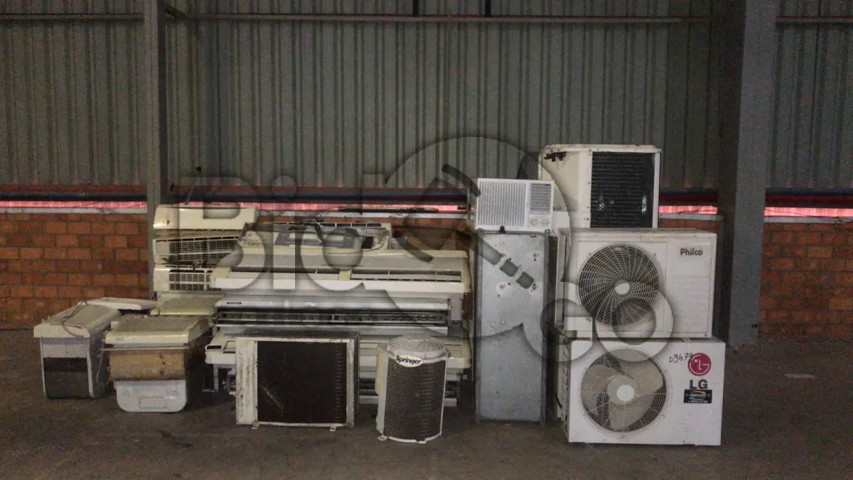 LOTE 008 - Ar Condicionados