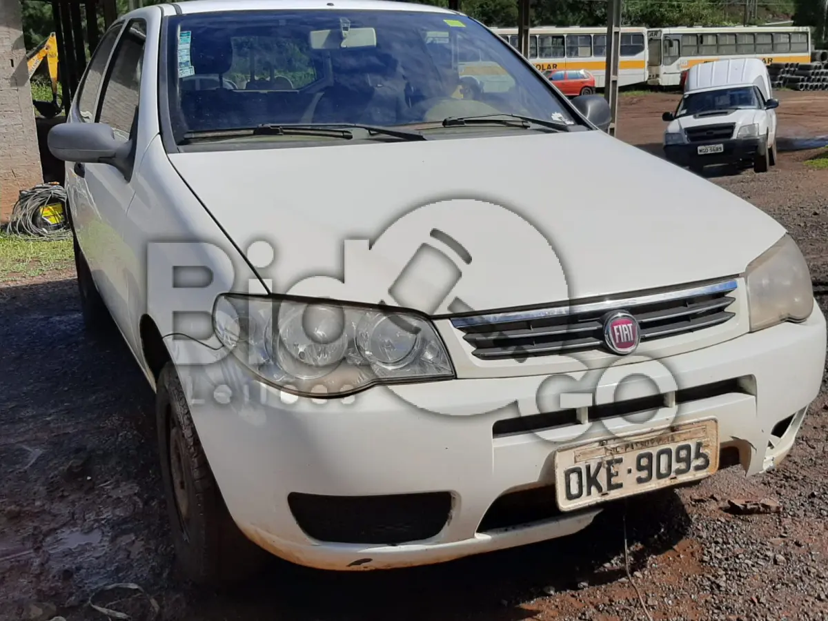 LOTE 015 - AUTOMOVEL FIAT/PALIO FIRE, Fabricação/Modelo: 2014/2015