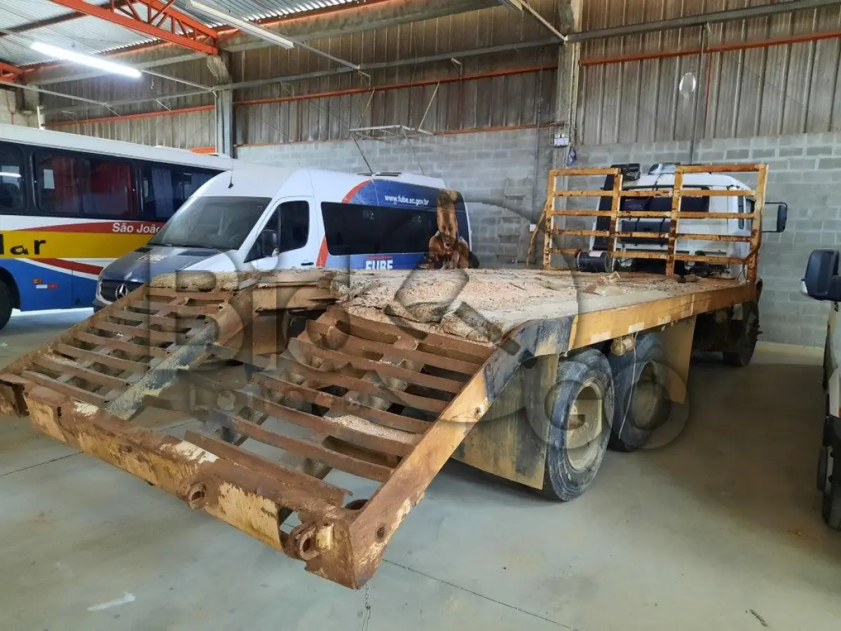 LOTE 003 - CAMINHÃO/PRANCHA VW/16.220, Fabricação/Modelo: 1995/1995