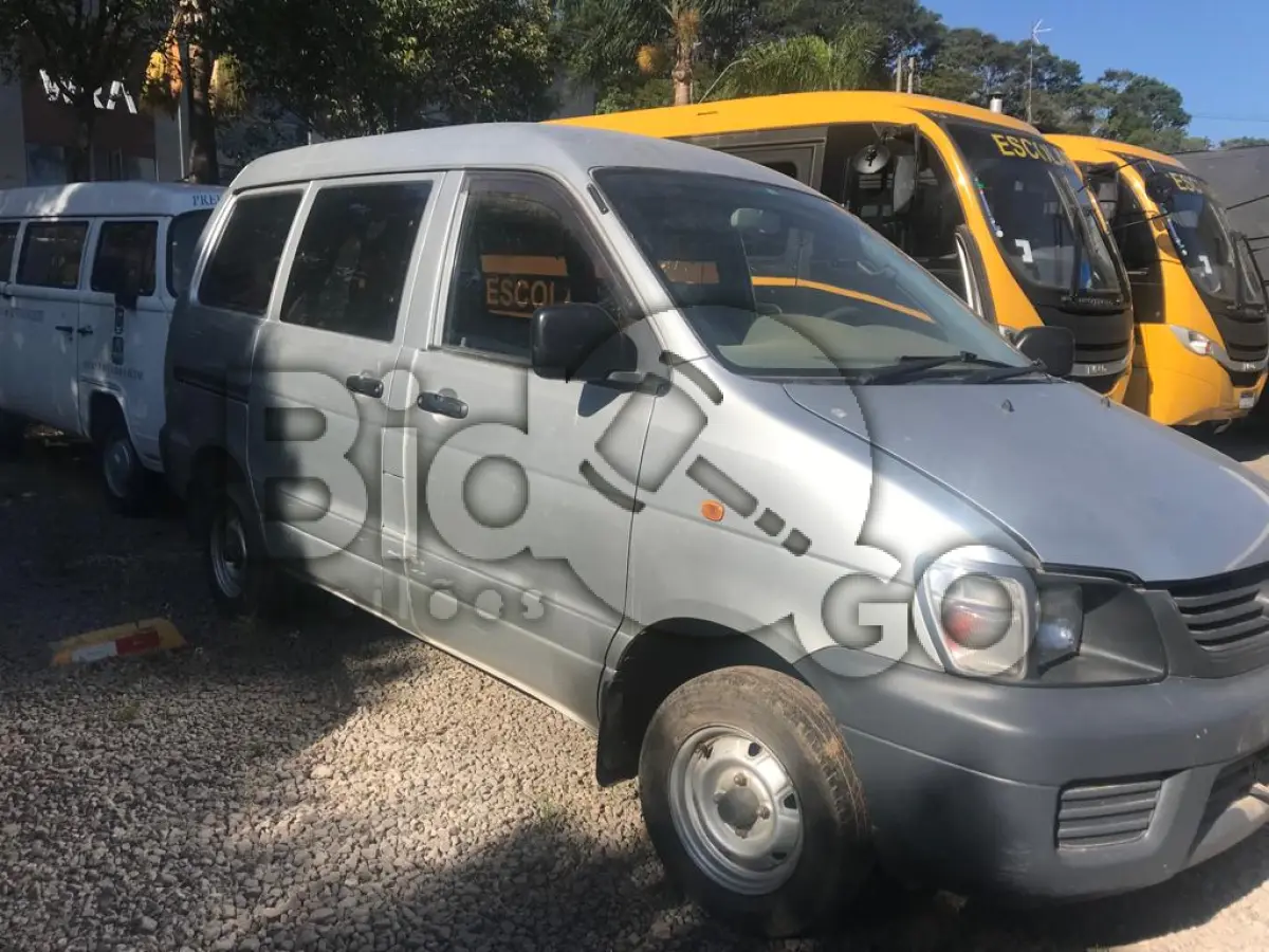 LOTE 015