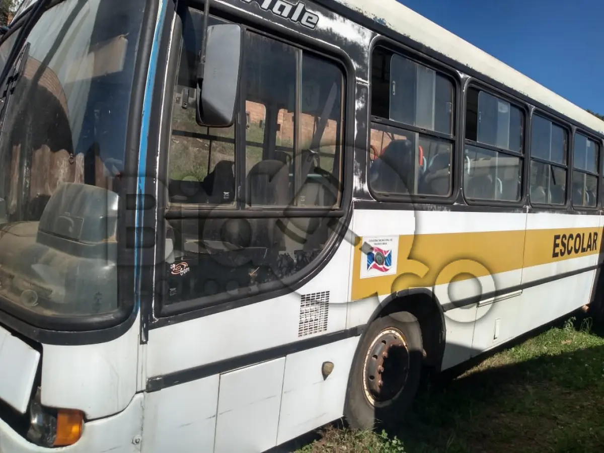 LOTE 005 - ÔNIBUS M.BENZ/MPOLO VIALE U, 53 Lugares, Fabricação/Modelo: 2000/2000, .
