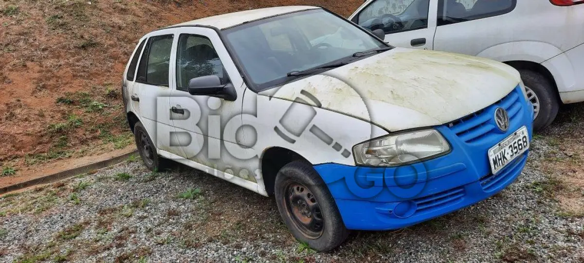 LOTE 001 - AUTOMOVEL VW/GOL 1.0 GIV Fabricação/Modelo: 2010/2011