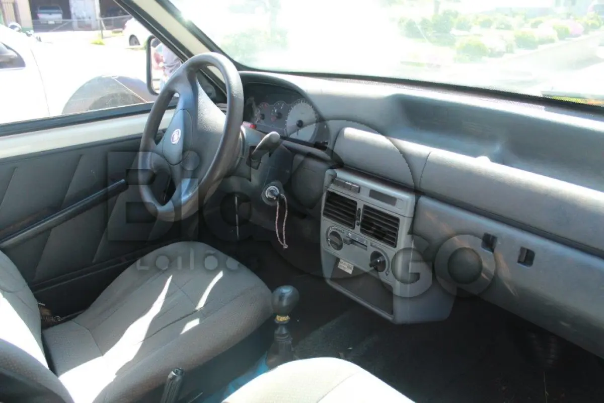 LOTE 004 - Um Automóvel Camionete Furgão- marca Fiat modelo Fiorino Flex, ano/modelo 2008/2009
