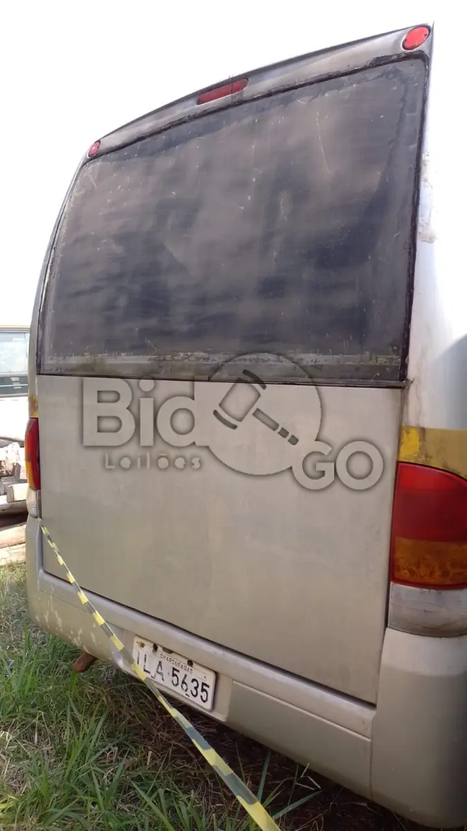 LOTE 011 - Marcopolo, MOD. Volare Escolar, ano 2003