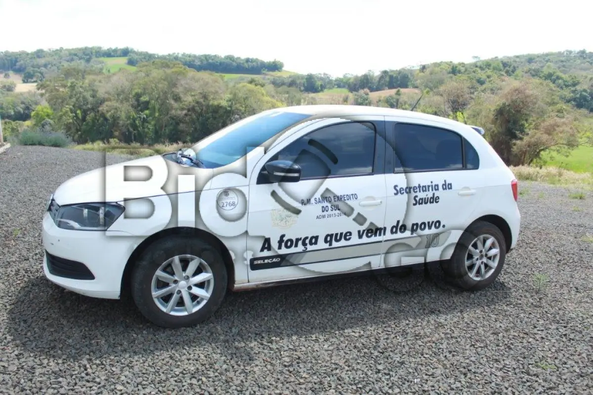LOTE 007 - Um Automóvel GOL1.6 Seleção  marca Volkswagen, ano/modelo 2014