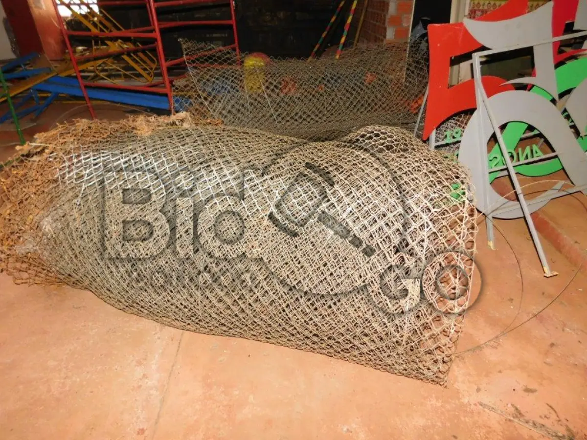 LOTE 023 - Diversos itens sucateados