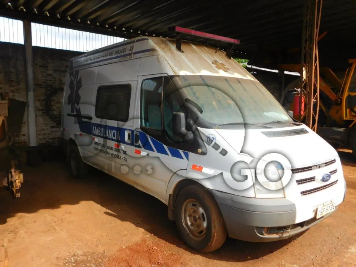LOTE 006