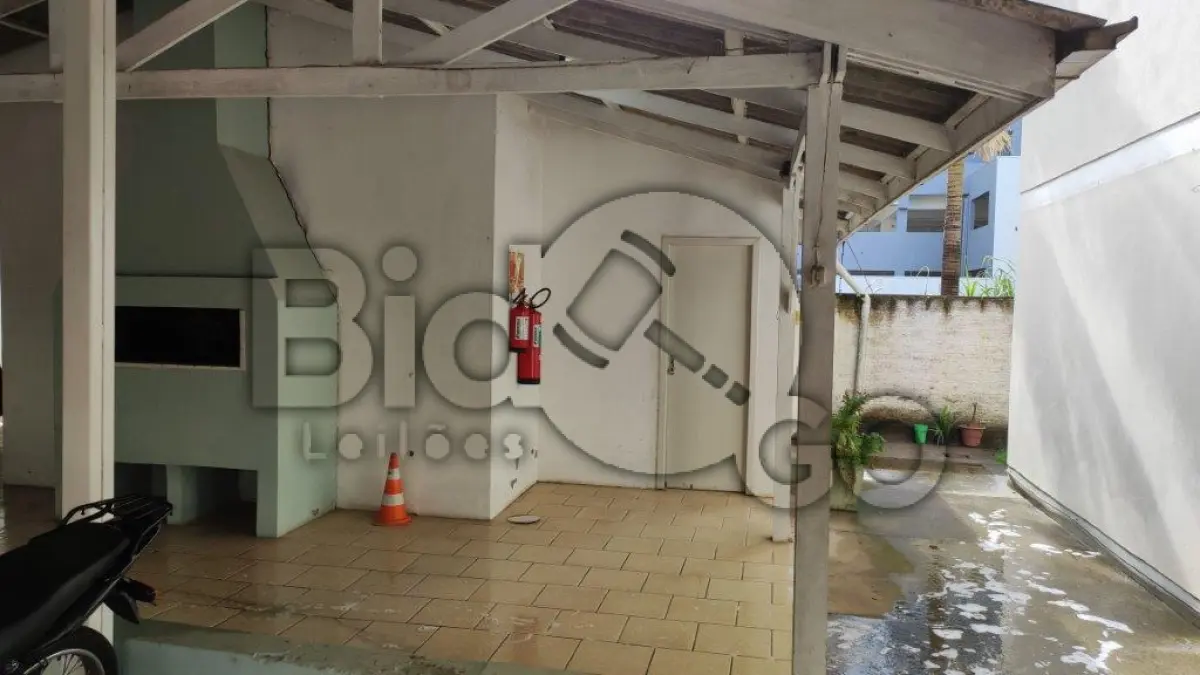 LOTE 002 - Apartamento de 2 dormitorios