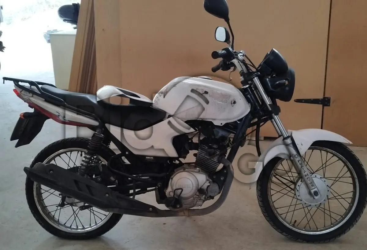 LOTE 027 - MOTOCICLETA YAMAHA/YBR125 FACTOR E
