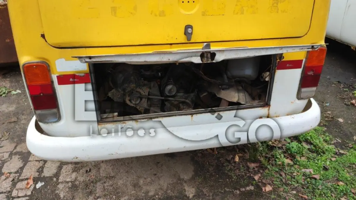 LOTE 018 - VW / KOMBI - ANO 2007/2007