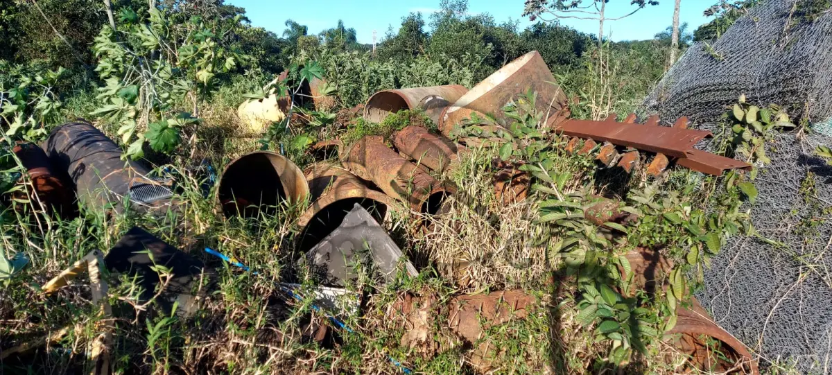 LOTE 011 - Sucatas de tubulações, motobombas, geradores e motores (EMASA)