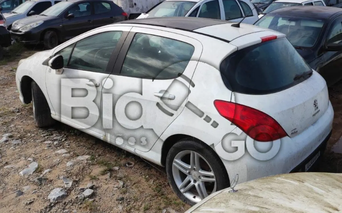 LOTE 002 - PEUGEOT 308 ALLURE