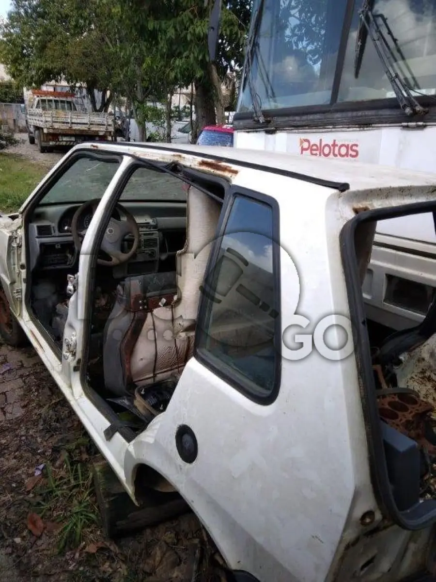LOTE 019 - FIAT / UNO MILLE FIRE FLEX - ANO 2006/2006
