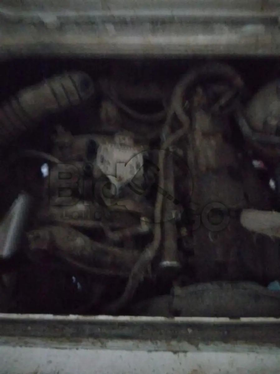 LOTE 032 - VW / KOMBI - ANO 2009/2010 
