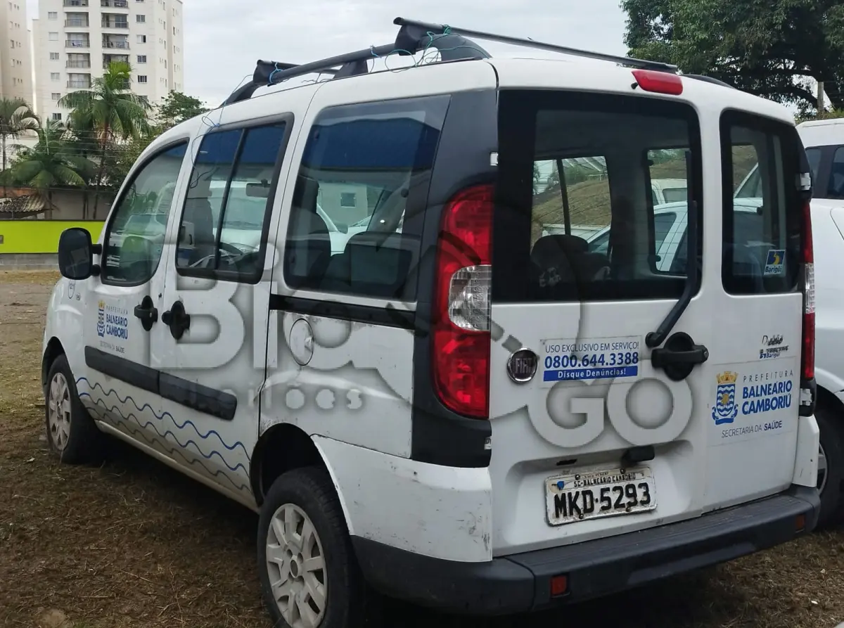 LOTE 017 - AUTOMOVEL FIAT/DOBLO ATTRACTIV 1.4