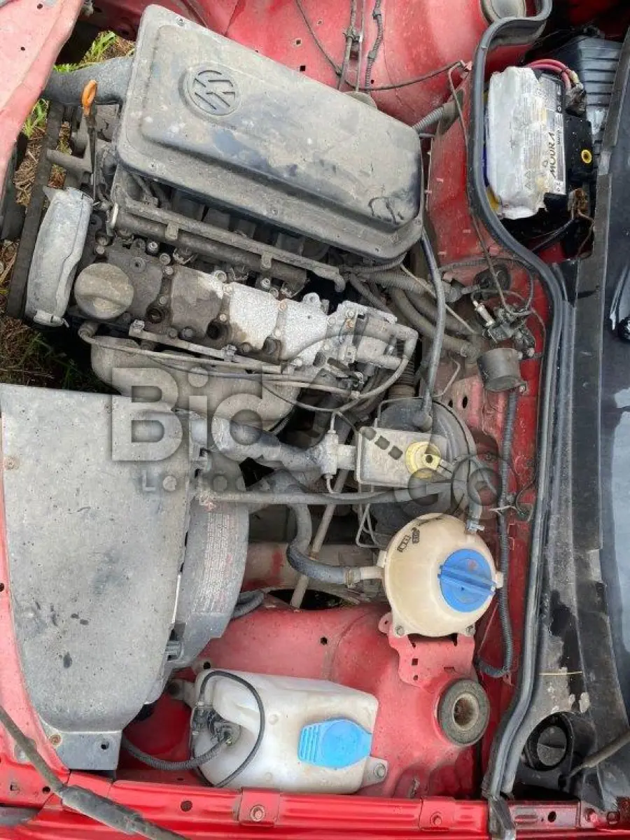 LOTE 015 - Espécie: PASSAGEIRO / Marca: VW / Modelo: GOL 1.0 GIV / Placa: MHZ5937   /   UF: SC / Município: Balneário Piçarras / Ano fabricação: 2010 / Ano modelo: 2010 / Cor: VERMELHA / Chassi: 9BWAA05W6BP035866 / Motor: CCP219247 / RENAVAM: 00230912532
