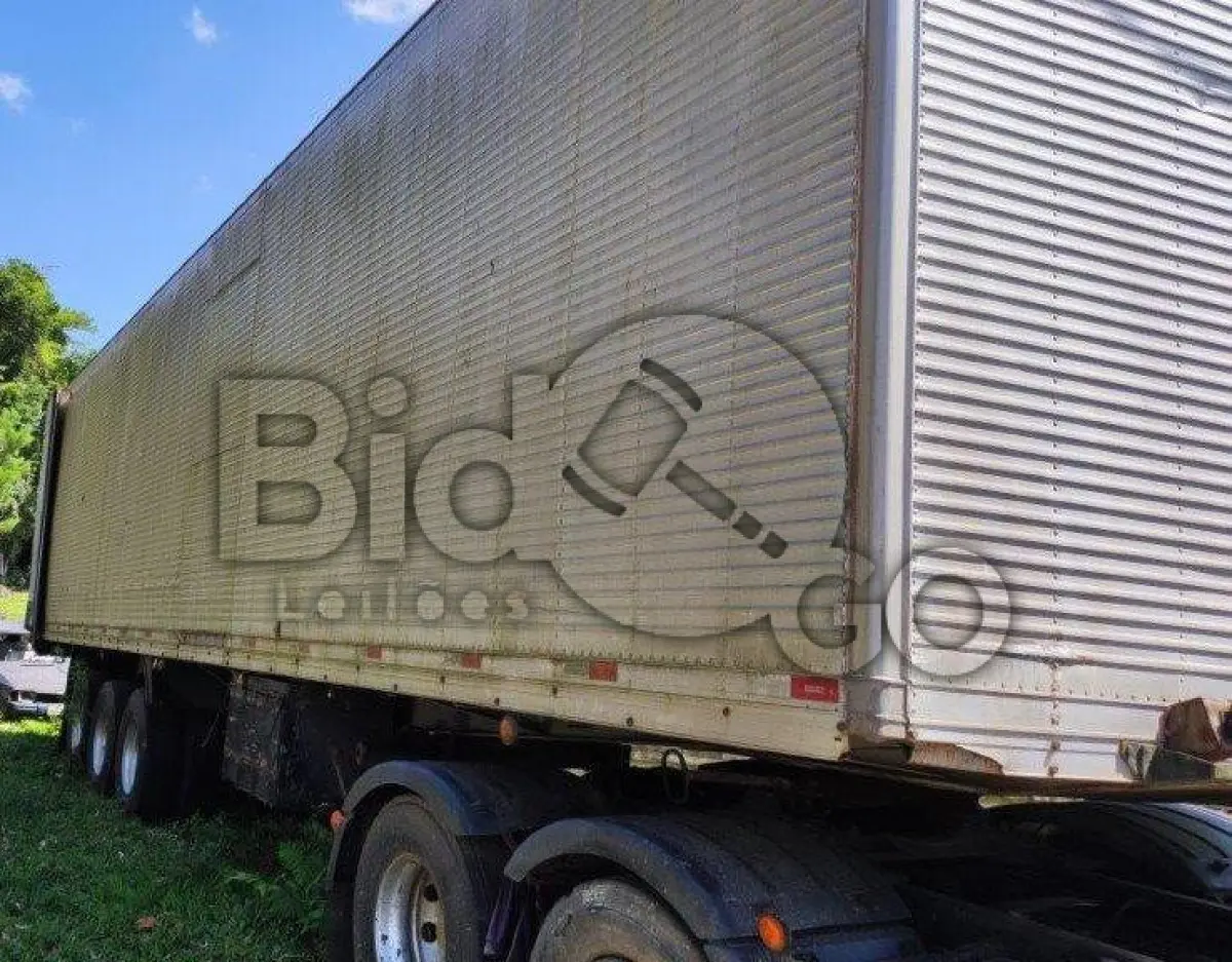LOTE 022 - RANDON SR FD CG