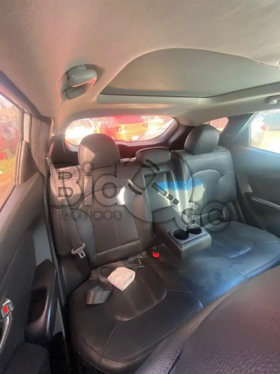 LOTE 004 - Espécie: MISTO / Marca: I / Modelo: HYUNDAI IX35 2.0 / Placa: ISK9549 / UF: PR / Município: Pato Branco / Ano fabricação: 2011 / Ano modelo: 2011 / Cor: PRATA / Chassi: KMHJU81BBCU325985 / Motor: G4KDBU413186 / RENAVAM: 00373829264