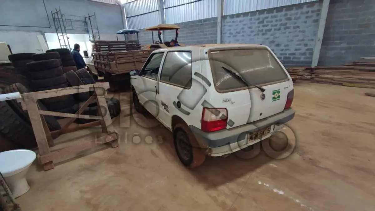 LOTE 007 - AUTOMÓVEL FIAT/UNO MILLE ECONOMY, Fabricação/Modelo: 2009/2010