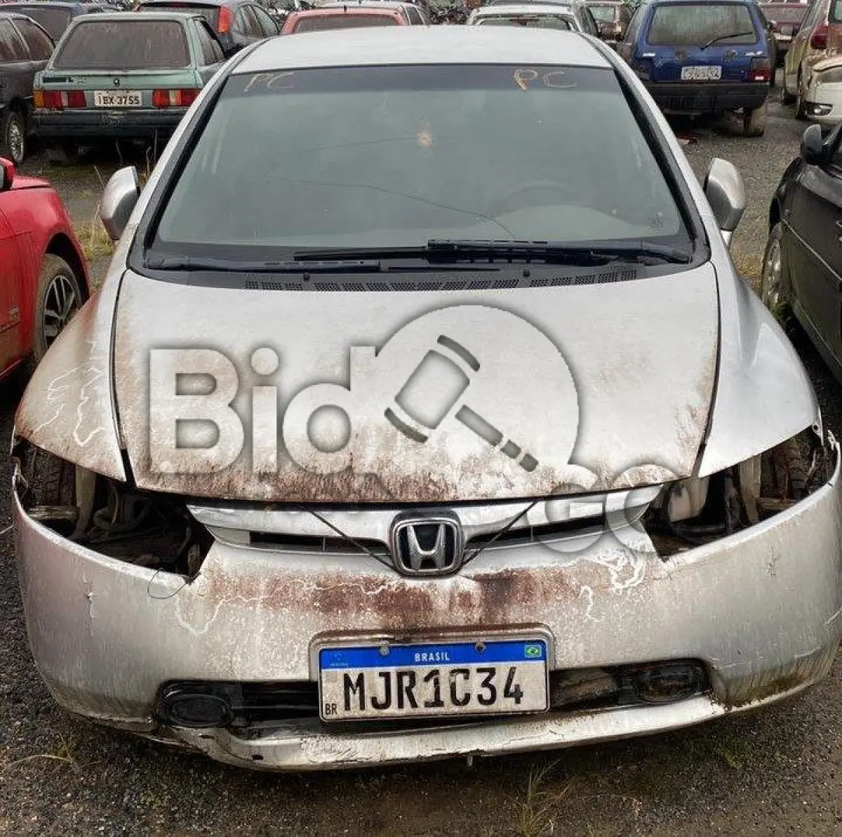 LOTE 008 - Espécie: PASSAGEIRO / Marca: HONDA / Modelo: CIVIC LXS FLEX / Placa: MJR1C34 / UF: SC / Município: Luiz Alves / Ano fabricação: 2008 / Ano modelo: 2008 / Cor: PRATA / Chassi: 93HFA66408Z224715 / Motor: R18A6-8224721 / RENAVAM:00968218326