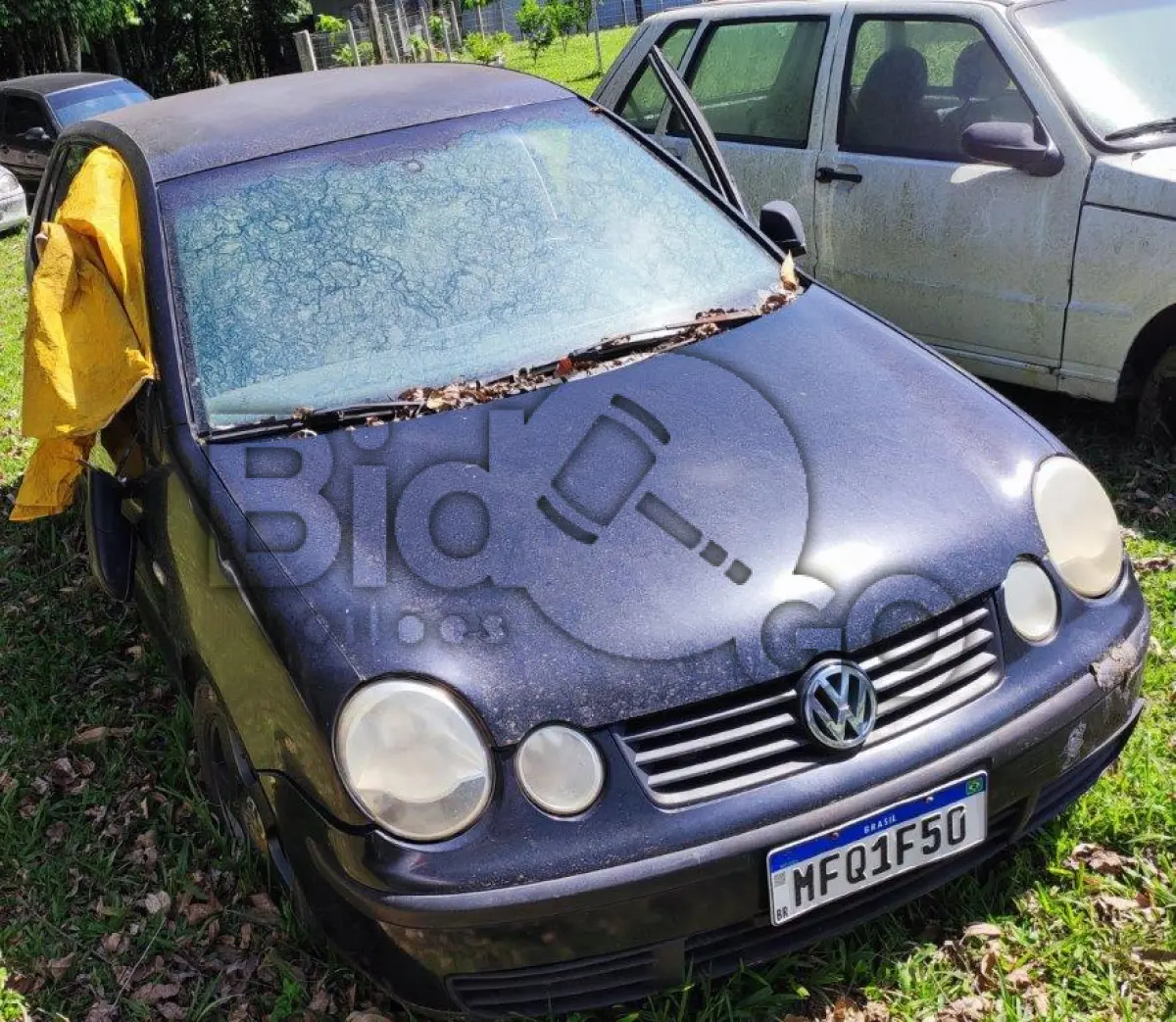 LOTE 014 - Espécie: PASSAGEIRO / Marca: VW / Modelo: POLO 16V / Placa: MFQ1F50   /   UF:   SC   / Município: Indaial / Ano fabricação: 2002 / Ano modelo: 2003 / Cor: PRETA / Chassi: 9BWHA09A13P010467 / Motor: ARA000124 / RENAVAM: 00795197373