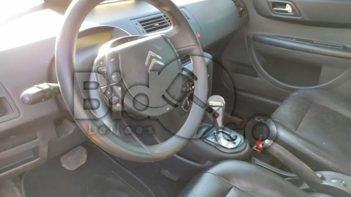 LOTE 009 - AUTOMOVEL I/CITROEN C4 20GLXA5P F, Fabricação/Modelo: 2010/2010