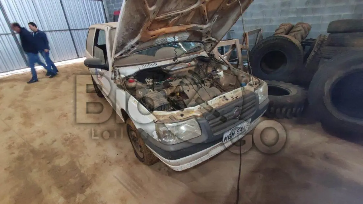 LOTE 007 - AUTOMÓVEL FIAT/UNO MILLE ECONOMY, Fabricação/Modelo: 2009/2010