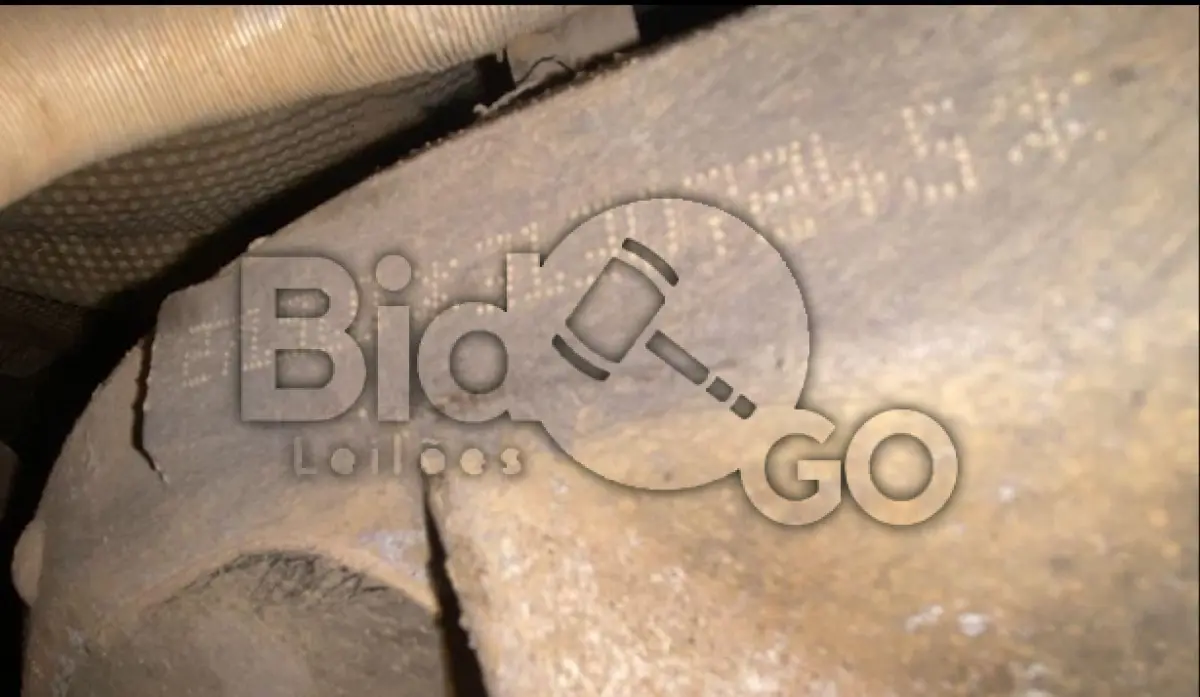 LOTE 013 - Espécie: PASSAGEIRO / Marca: I / Modelo: M.BENZ C 180 K / Placa: MIK9922 / UF: SC / Município: Indaial / Ano fabricação: 2010 / Ano modelo: 2010 / Cor: PRETA / Chassi: WDDGF4FW4AF467409 / Motor: 27191031307245 RENAVAM: 00206528531