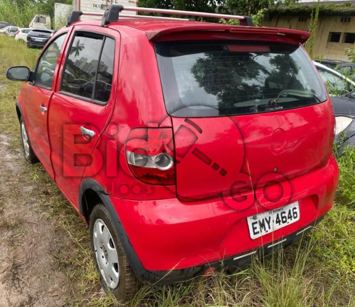 LOTE 006 - Espécie: PASSAGEIRO / Marca: VW / Modelo: FOX 1.6 / Placa: EMY4G46 / UF: PR / Município: Curitiba / Ano fabricação: 2004 / Ano modelo: 2004 / Cor: VERMELHA / Chassi: 9BWKB05Z454030196 / Motor: BJA015139 / RENAVAM: 00836874927