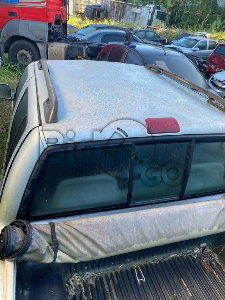 LOTE 009 - Espécie: ESPECIAL / Marca: GM / Modelo: S10 ADVANTAGE D / Placa: DUS9833 / UF: PR / Município: Capitão Leônidas Marques / Ano fabricação: 2007 / Ano modelo: 2007 / Cor: PRATA / Chassi: 9BG138HU08C408628 / Motor: N80007292 / RENAVAM: 00929513487