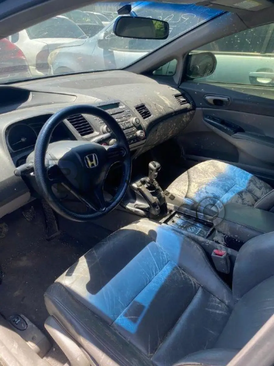 LOTE 036 - Espécie: PASSAGEIRO / Marca: HONDA / Modelo: CIVIC LXS FLEX / Placa: EEG7338 / UF: SC / Município: Jaraguá do Sul / Ano fabricação: 2008 / Ano modelo: 2008 / Cor: PRETA / Chassi: 93HFA65408Z244126 / Motor: R18A68244107 / RENAVAM: 00984316280