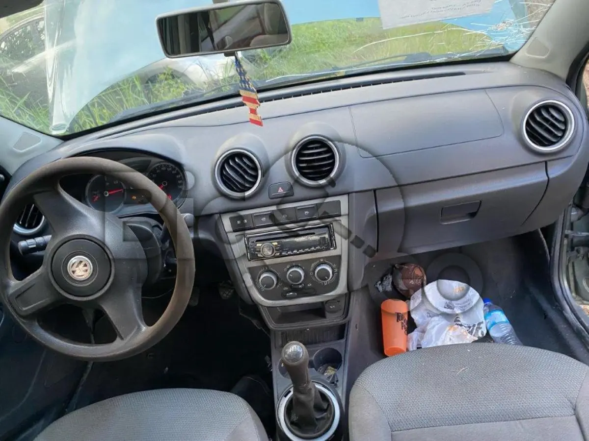LOTE 012 - Espécie: PASSAGEIRO / Marca: VW / Modelo: GOL 1.0 / Placa: EFP9349 / UF: SC / Município: Joinville / Ano fabricação: 2008 / Ano modelo: 2009 / Cor: CINZA / Chassi: 9BWAA05U79P032967 / Motor: CCN725012 / RENAVAM: 00115650687