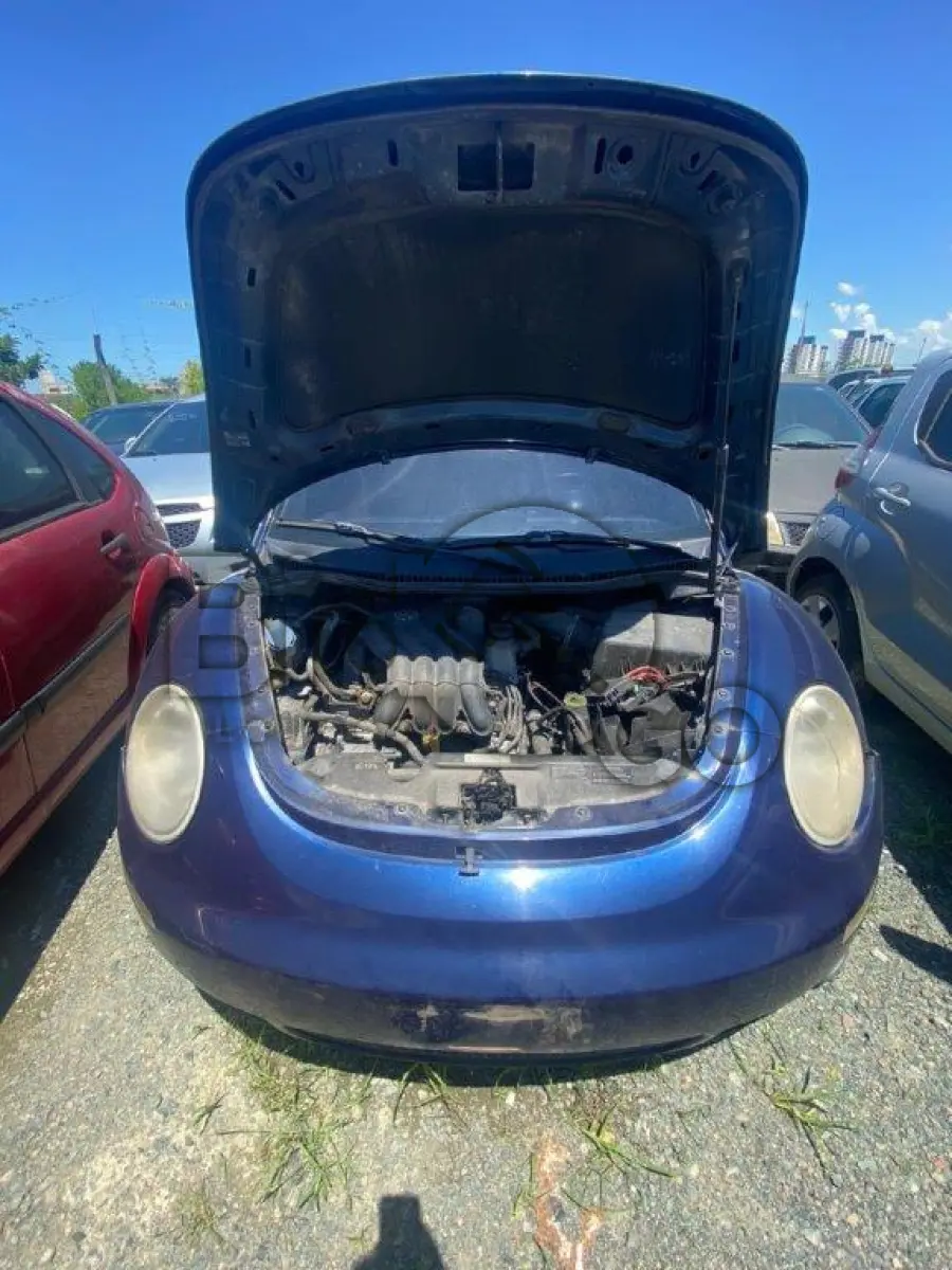 LOTE 037 - Espécie: PASSAGEIRO / Marca: I / Modelo: VW BEETLE / Placa: EJE8973 / UF: SC / Município: Itajaí / Ano fabricação: 2009 / Ano modelo: 2009 / Cor: AZUL / Chassi: 3VWSJ21C49M516184 / Motor: CBP122583 / RENAVAM: 00150725477