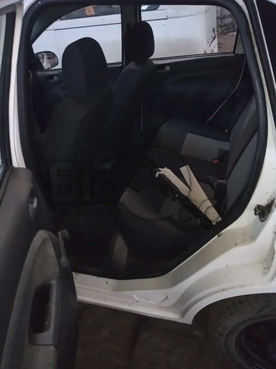 LOTE 020 - FORD/FIESTA SEDAN1.6FLEX, Ano/modelo: 2010/2011, Placa: IRI1436, Chassi: 9BFZF54P7B8118034, RENAVAM: 258375434, Tipo: Automóvel, Cor: Branca, Espécie: Passageiro, Motor: QF9AB8118034