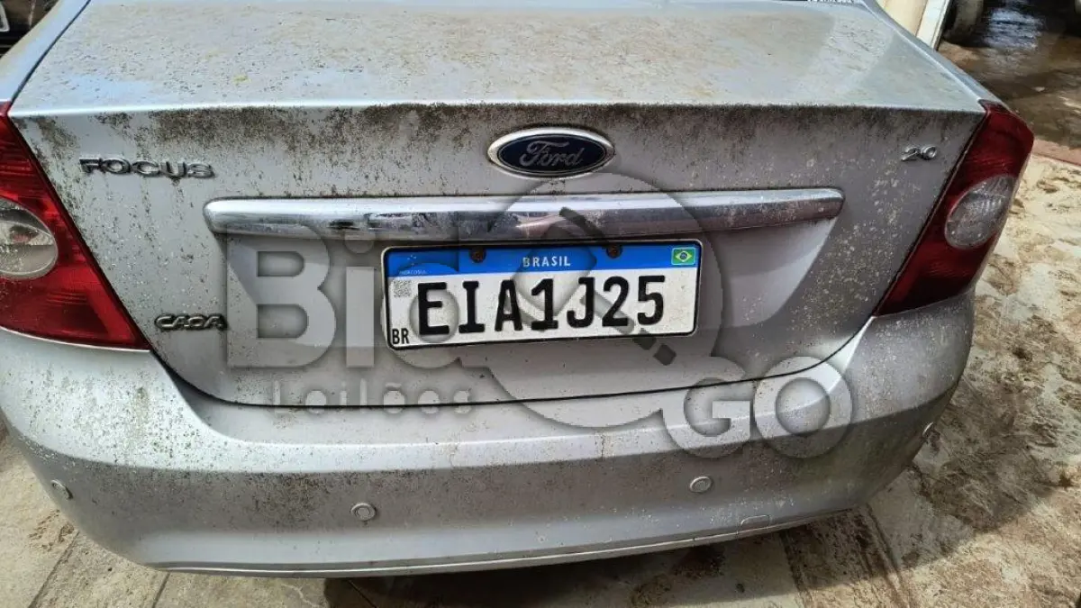 LOTE 003 - Espécie: PASSAGEIRO / Marca: I / Modelo: FORD FOCUS GHIA 2.0LFC / Placa: EIA1J25 / UF: RS / Município: Lagoa Vermelha / Ano fabricação: 2009 / Ano modelo: 2009 / Cor: PRATA / Chassi: 8AFFZZFFC9J260648 / Motor: AODC9J260648 / RENAVAM: 00158653149