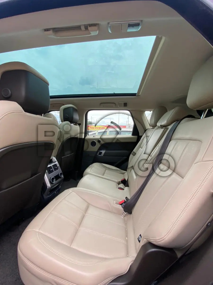 LOTE 003 - Espécie: MISTO / Marca: I / Modelo: LR R.R SPT 3.0 TD HSE / Placa: BDE1G42 / UF: PR / Município: Curitiba / Ano fabricação: 2019 / Ano modelo: 2019 / Cor: CINZA / Chassi: SALWA2BK4KA862063 / Motor: 1299795306DT / RENAVAM: 1195354980