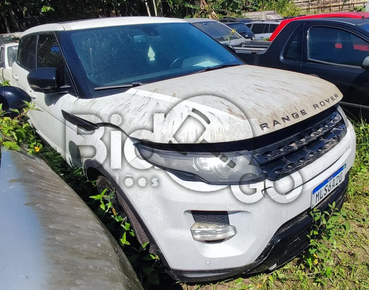 LOTE 016 - Espécie: MISTO / Marca: I / Modelo: LR EVOQUE DYNAMIC P5D / Placa: MLS6A20 / UF: SC/ Município: Joinville / Ano fabricação: 2013 / Ano modelo: 2013 / Cor: BRANCA / Chassi: SALVA2BG7DH784413 / Motor: 120313011655204PT / RENAVAM: 00544429141