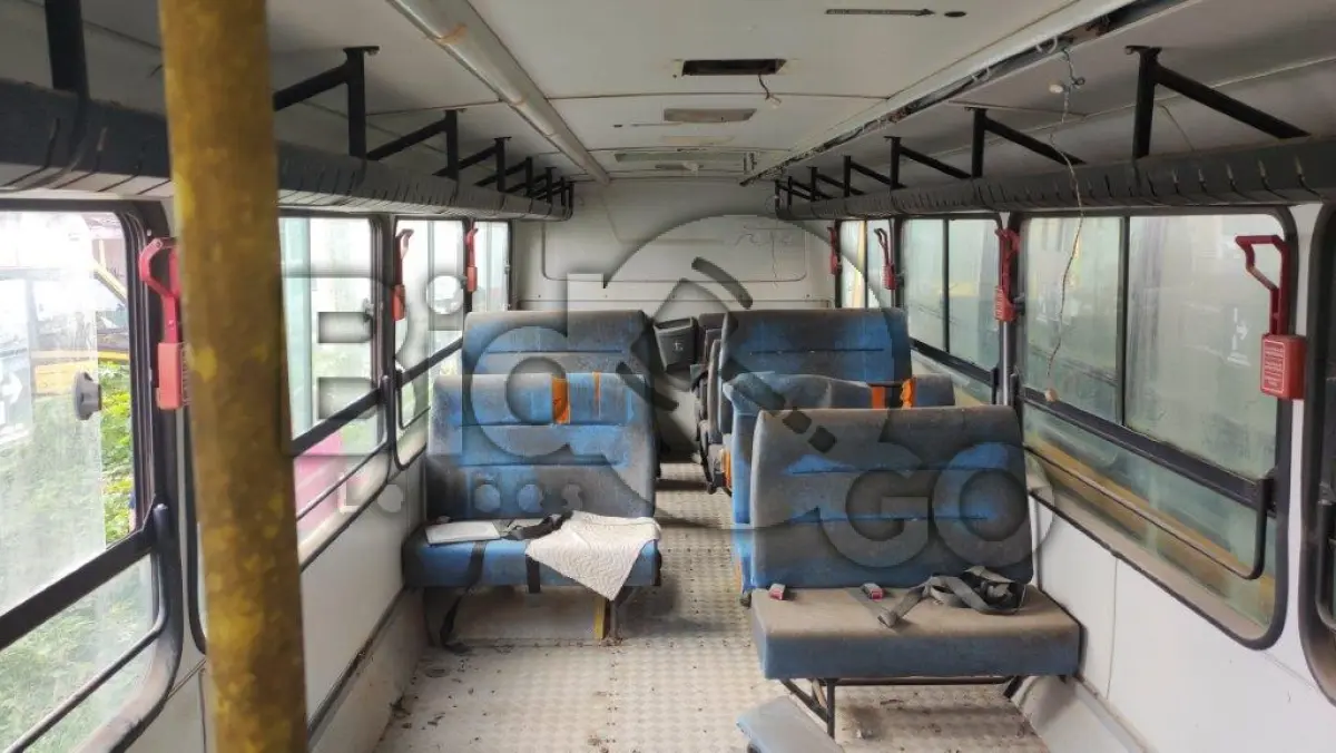 LOTE 025 - ONIBUS VW 15.190 - Placa: IRS-7671, Ano/Modelo: 2011/2011, Renavam: 307397319, Chassi: 9532882W7BR135374 - C/ motor - S/ caixa de câmbio.