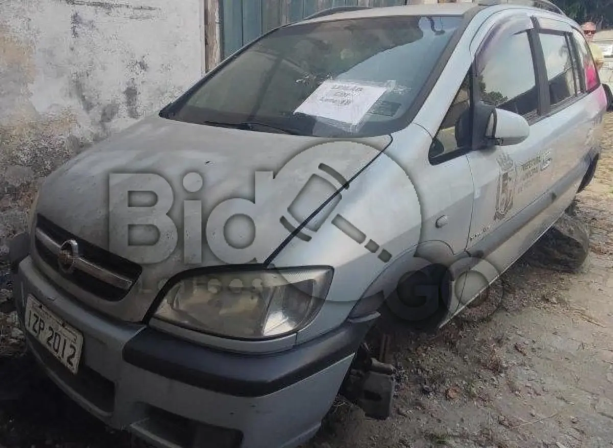 LOTE 018 - GM Zafira Elegance, Placa: IZP2012, Ano/Modelo: 2009/2010, Renavam: 179872842, C/ motor.