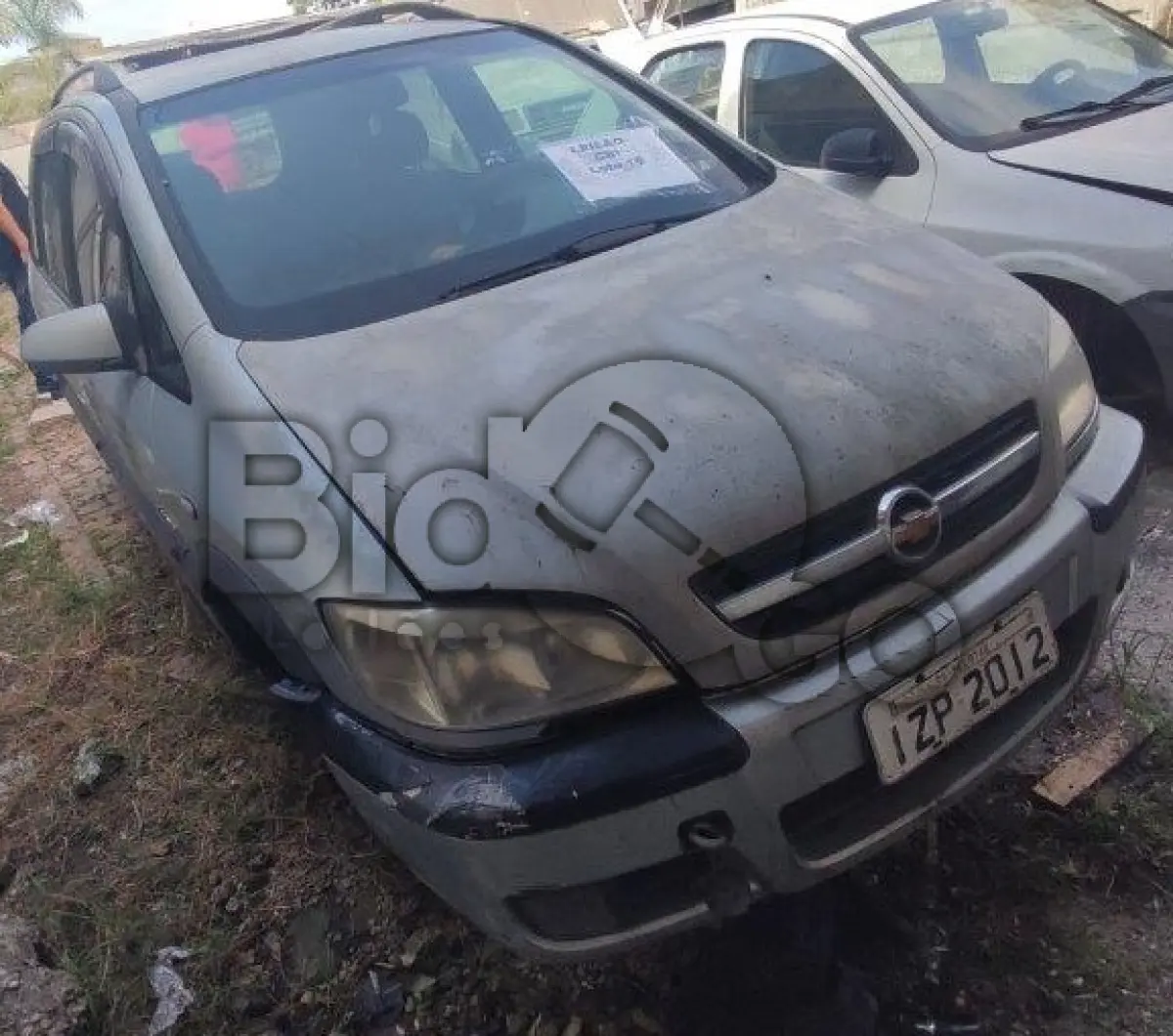 LOTE 018 - GM Zafira Elegance, Placa: IZP2012, Ano/Modelo: 2009/2010, Renavam: 179872842, C/ motor.