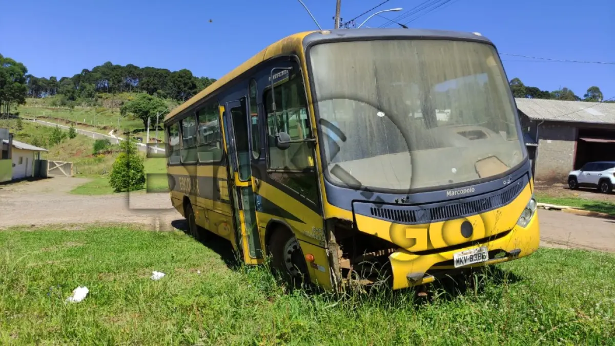 LOTE 007 - Automóvel Ônibus VW/15.190 EOD E. HD ORE, ano 2012/2012