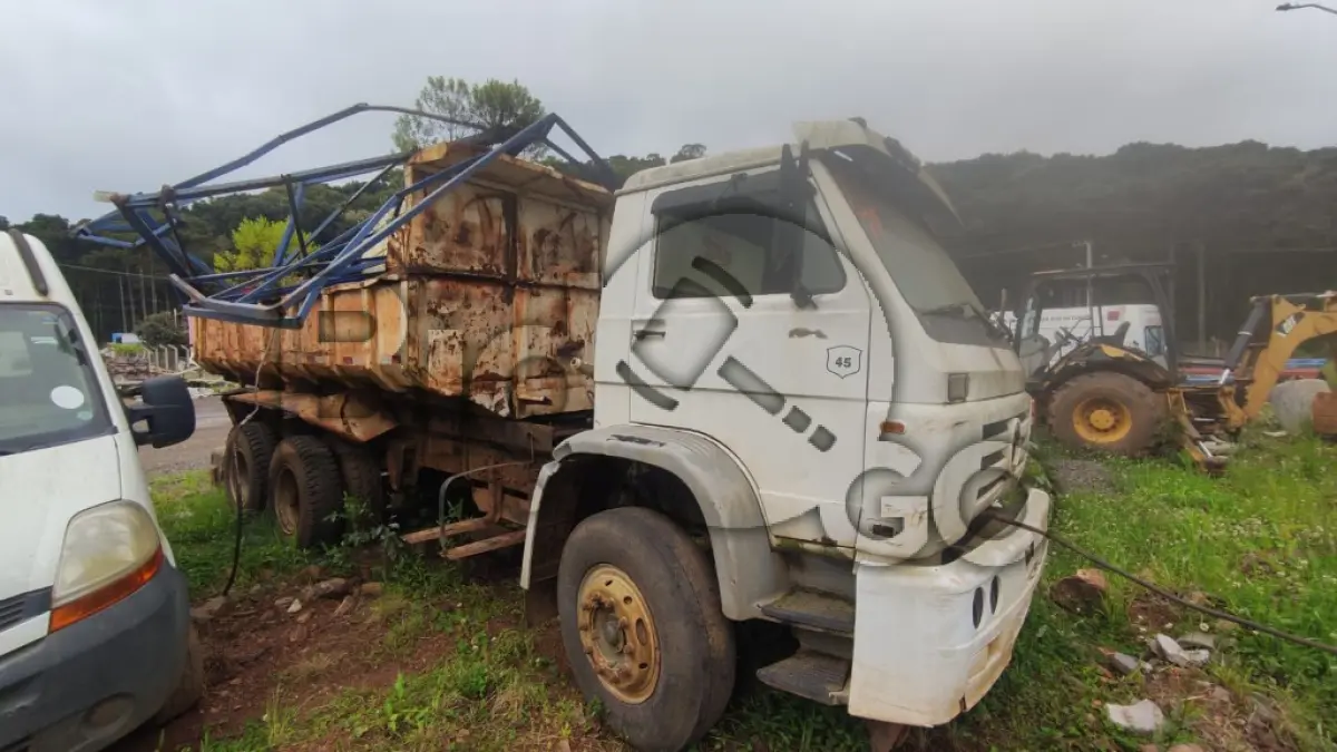 LOTE 005 - Caminhão, CAÇAMBA VW/VOLKSWAGEN, 23.210, ano 2002