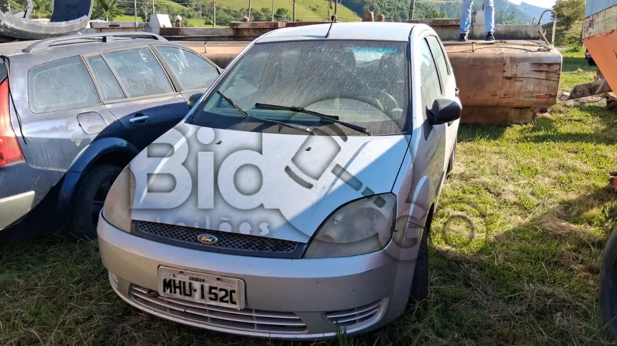 LOTE 005 - FORD/FIESTA 1.6 FLEX, Fabricação/Modelo: 2005/2006