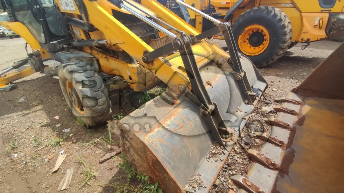 LOTE 012 - Retro Escavadeira JCB, Fabricação: 2019, modelo: 3CXTT