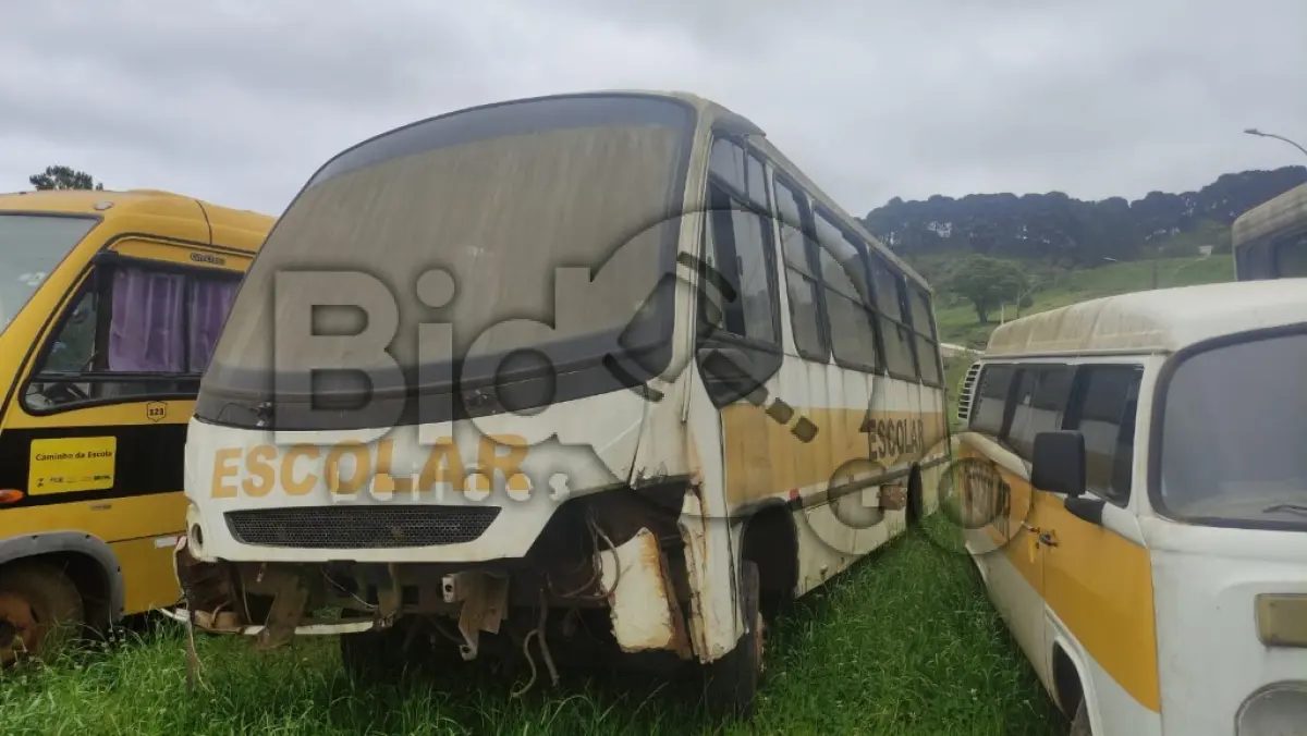 LOTE 009 - Automóvel Ônibus VW/MASCA GRANMICRO, ano 2003/2004